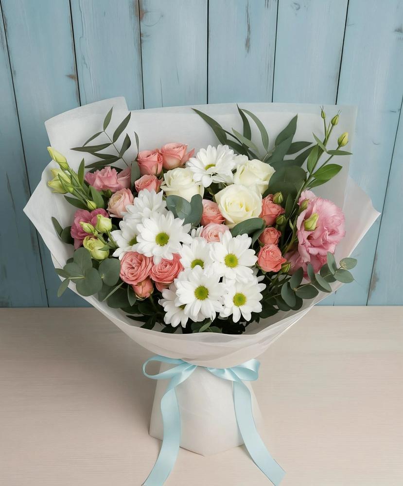 Букет цветов из: Розы, Лизиантусы и Хризантемы в Никольском 1-ом