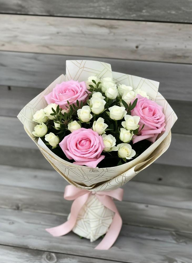 Букет цветов из: Розы в Никольском 1-ом