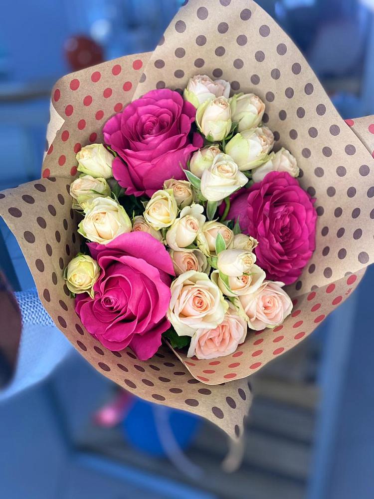 Букет цветов из: Розы в Никольском 1-ом