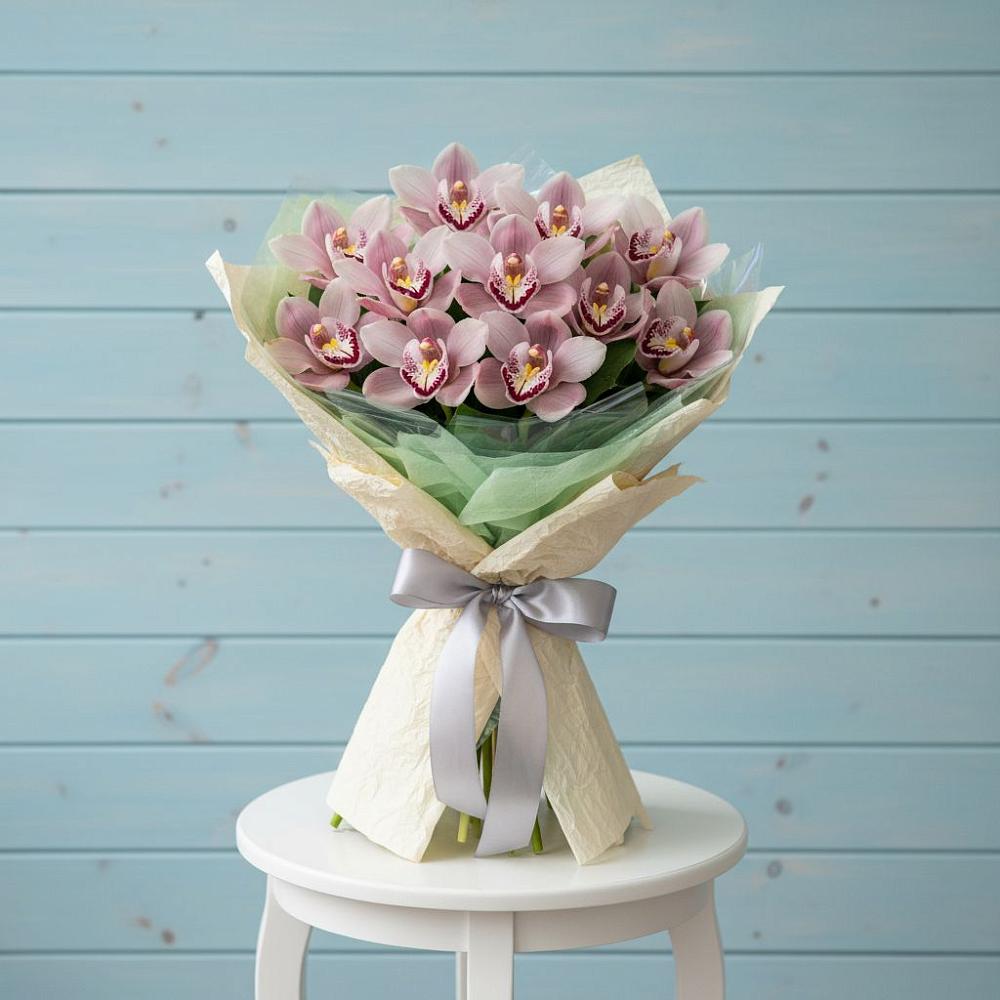 Букет цветов из: Орхидеи и Розы в Никольском 1-ом