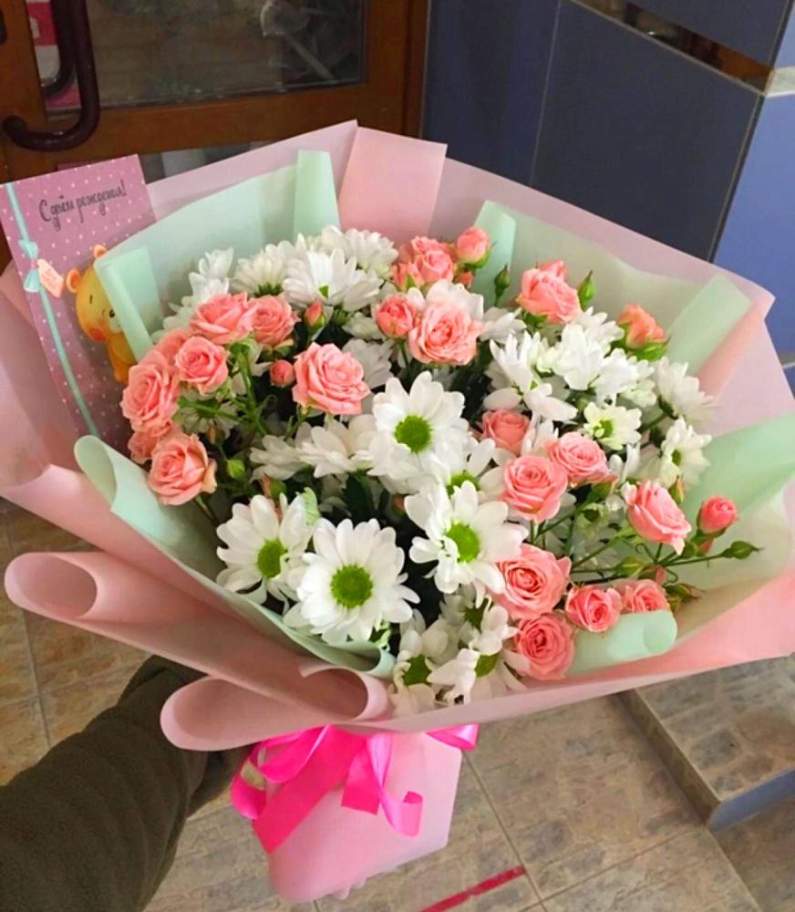 Букет цветов из: Розы и Хризантемы в Никольском 1-ом