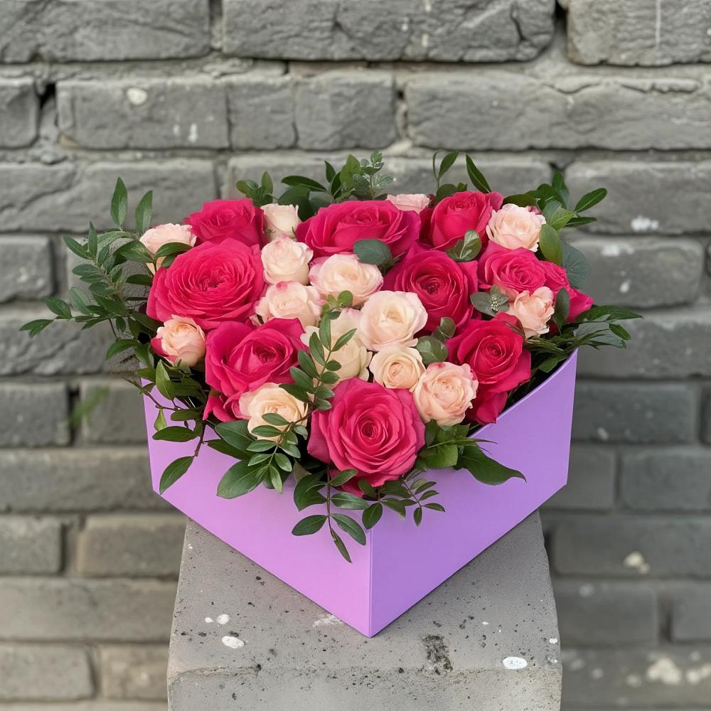 Цветочная композиция из Розы в коробке в Никольском 1-ом