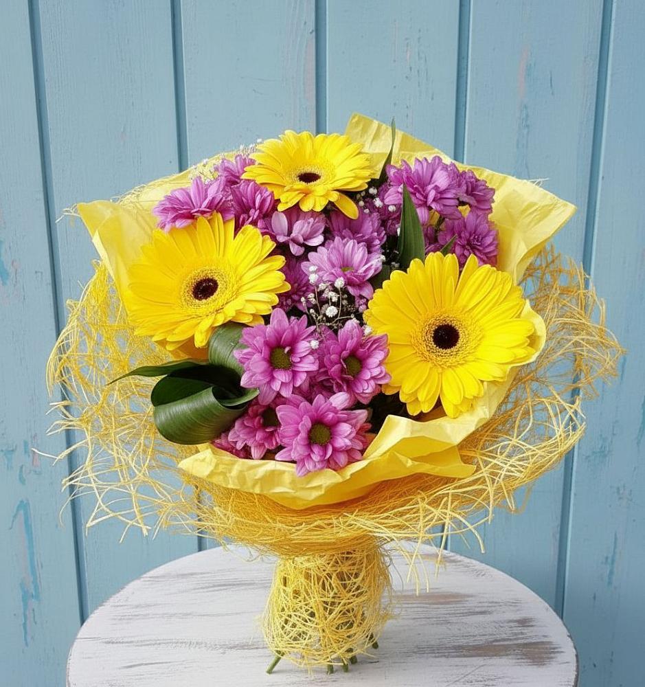 Букет цветов из: Хризантемы и Герберы в Никольском 1-ом