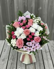 Букет цветов из:  Альстромерии, Гвоздики, Розы и Хризантемы #REPLACE_PRED# Никольском 1-ом