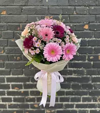 Букет цветов из:  Герберы и Хризантемы в Никольском 1-ом