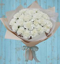 Букет цветов из:  Гвоздики в Никольском 1-ом