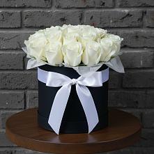 Цветочная композиция из Розы в шляпной коробке в Никольском 1-ом