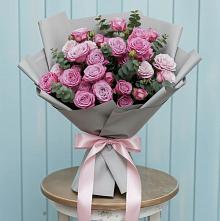 Букет цветов из:  Розы в Никольском 1-ом